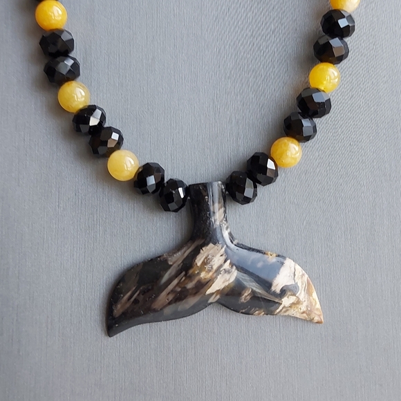 Palm Root mermaid tail gemstone pendant beads necklace, gemstone necklace - Picture 4 of 4